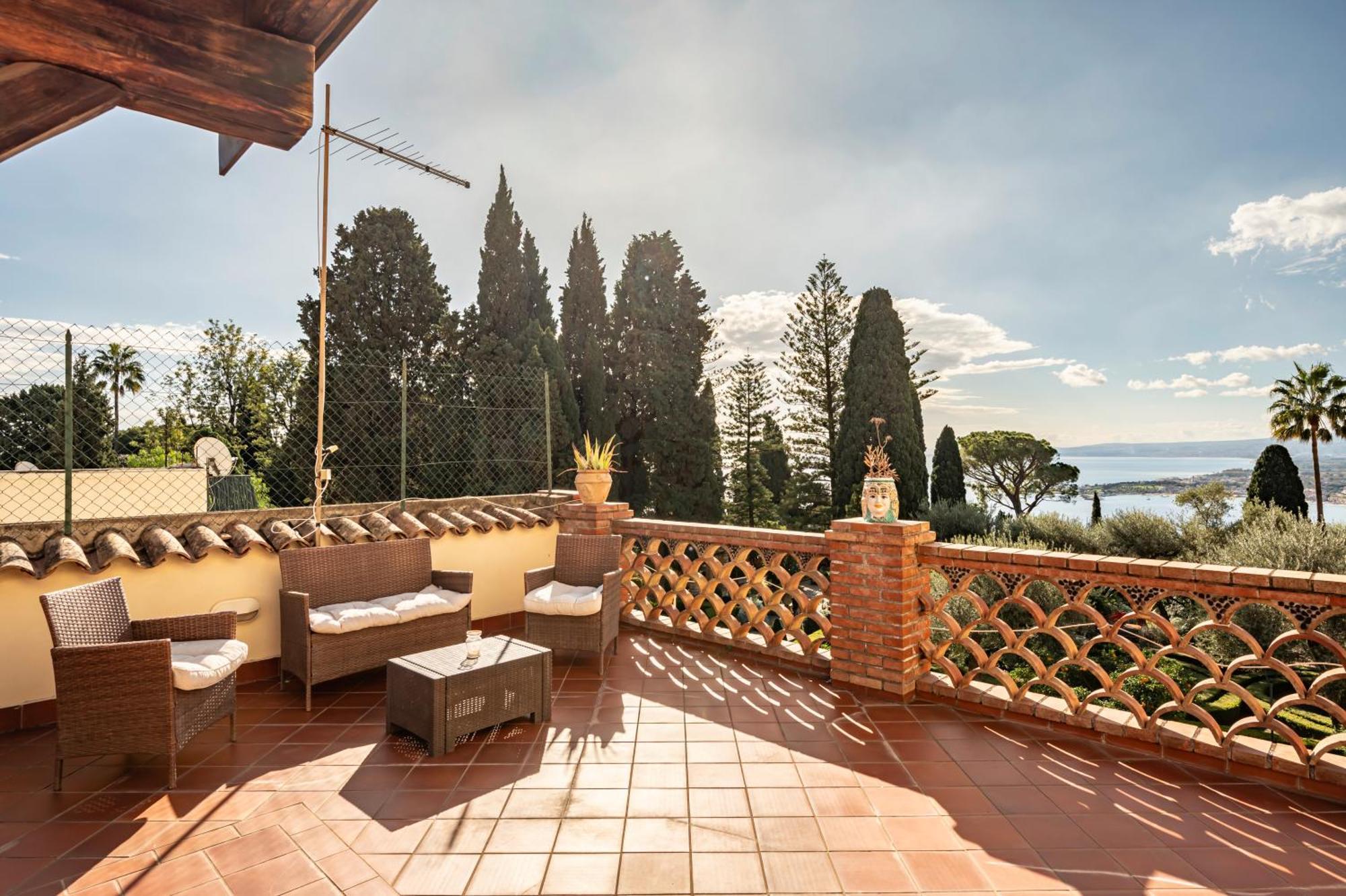 I Naviganti Apartment Taormina Ngoại thất bức ảnh